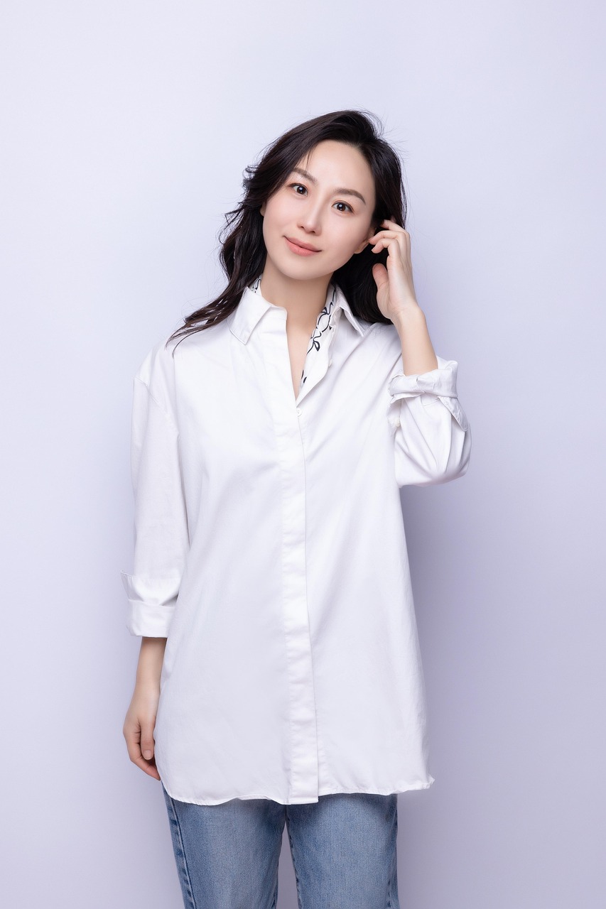 10 Outfits That Make You Look Well-Rested