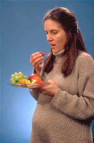 10 Myths About Pregnancy Every Expectant Mom Should Ignore